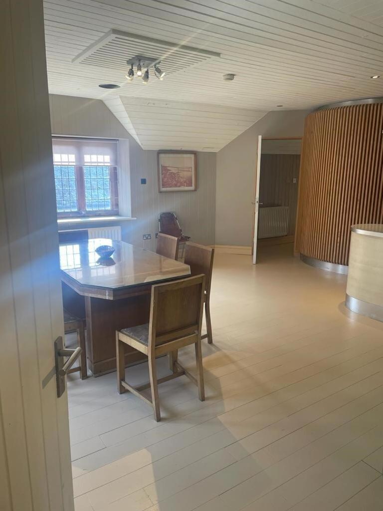 Thornton Manor - Holiday Cottages And Apartments Heswall Bilik gambar