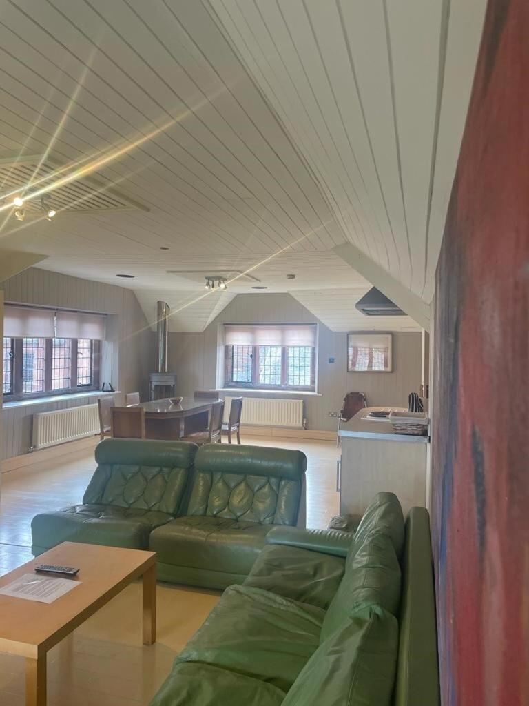 Thornton Manor - Holiday Cottages And Apartments Heswall Bilik gambar